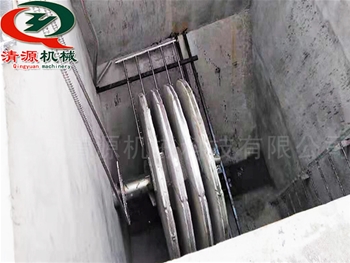 河南安陽纖維轉(zhuǎn)盤過濾器安裝現(xiàn)場(chǎng)